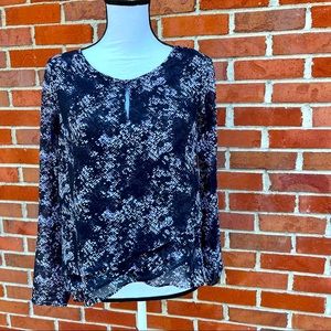 NWT Paper Crane Long Sleeve Semi Sheer Tiered Front Black & White Top Small